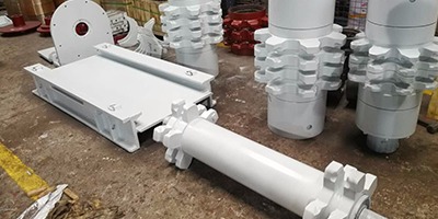 雙志機(jī)械告訴您怎樣生產(chǎn)質(zhì)量好的鍛造刮板、E型螺栓、刮板機(jī)配件