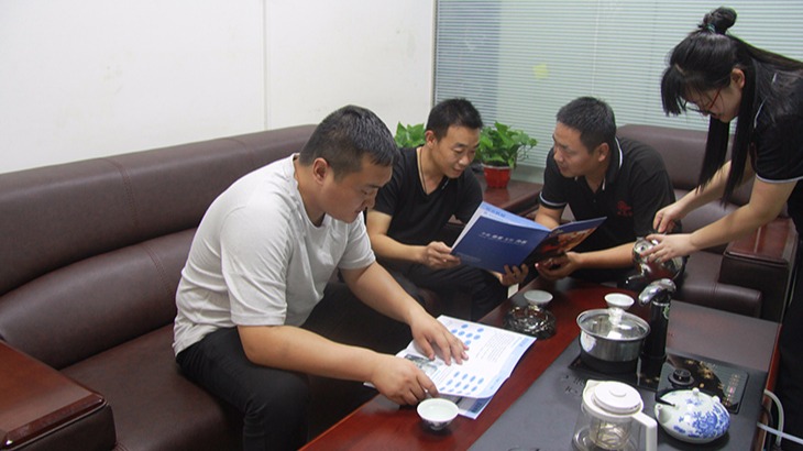 隨著網(wǎng)絡(luò)信息化的發(fā)展，互聯(lián)網(wǎng)+煤機(jī)是雙志煤機(jī)新的契機(jī)和方向