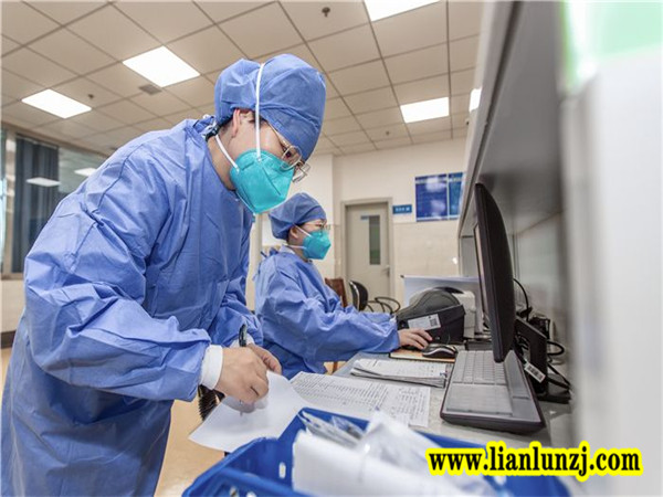 婦女節(jié)，致敬戰(zhàn)“疫”中了不起的她們