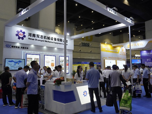 會展隨行，服務(wù)有我_河南雙志