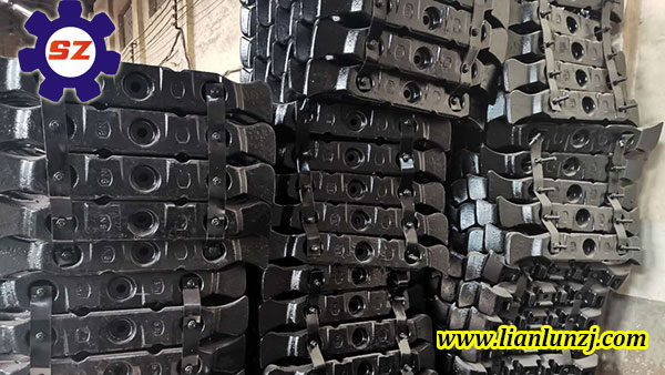 內(nèi)蒙古客戶訂購(gòu)<i style='color:red'>123s-02刮板</i>專(zhuān)車(chē)發(fā)貨-河南雙志