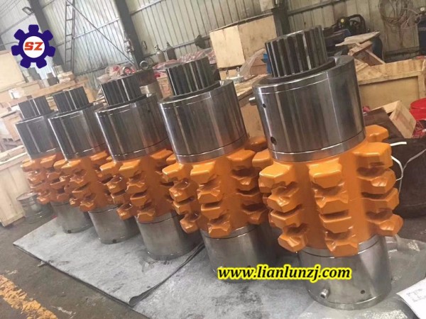 SGZ1000鏈輪組件等刮板機(jī)配件驗(yàn)收完畢！